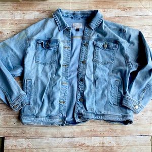 Universal thread light denim distressed jacket XL